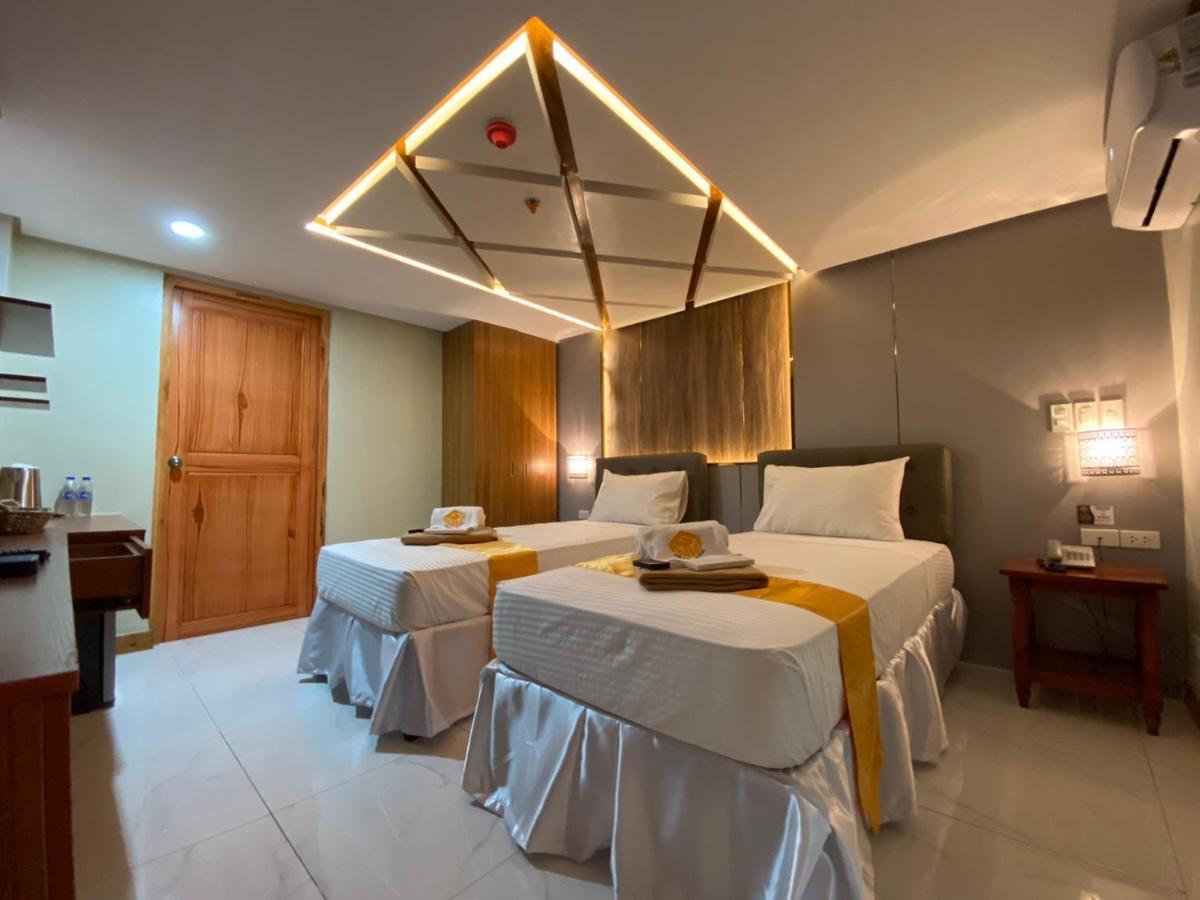 Ngn Gran Hotel Tuguegarao City Exterior photo